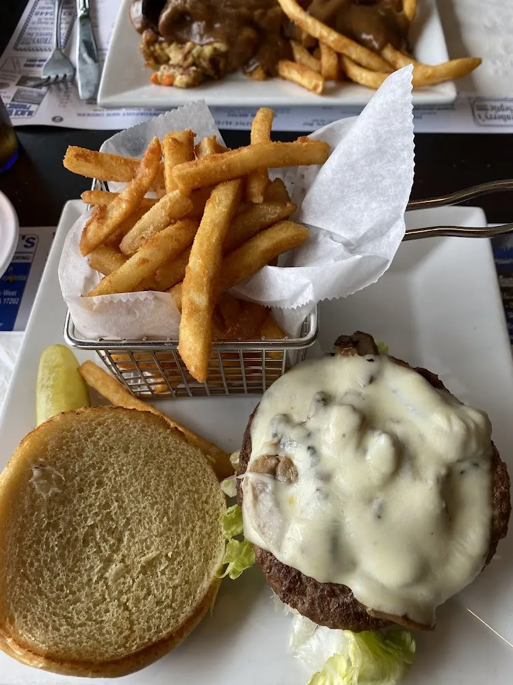 Mushroom Deluxe Burger